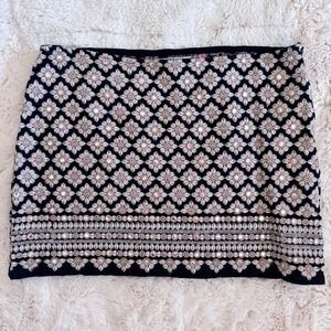 Chelsea & Violet Embroidered Mini Skirt Size Large